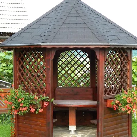 Apartment Spacious Countryside Flat - 25 Minutes From Ljubljana Grosuplje