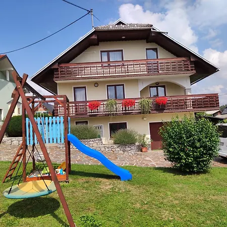 Appartement Spacious Countryside Flat - 25 Minutes From Ljubljana *