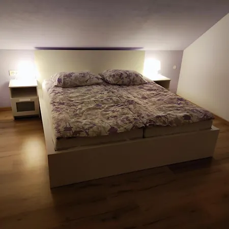 Spacious Countryside Flat - 25 Minutes From Ljubljana Grosuplje